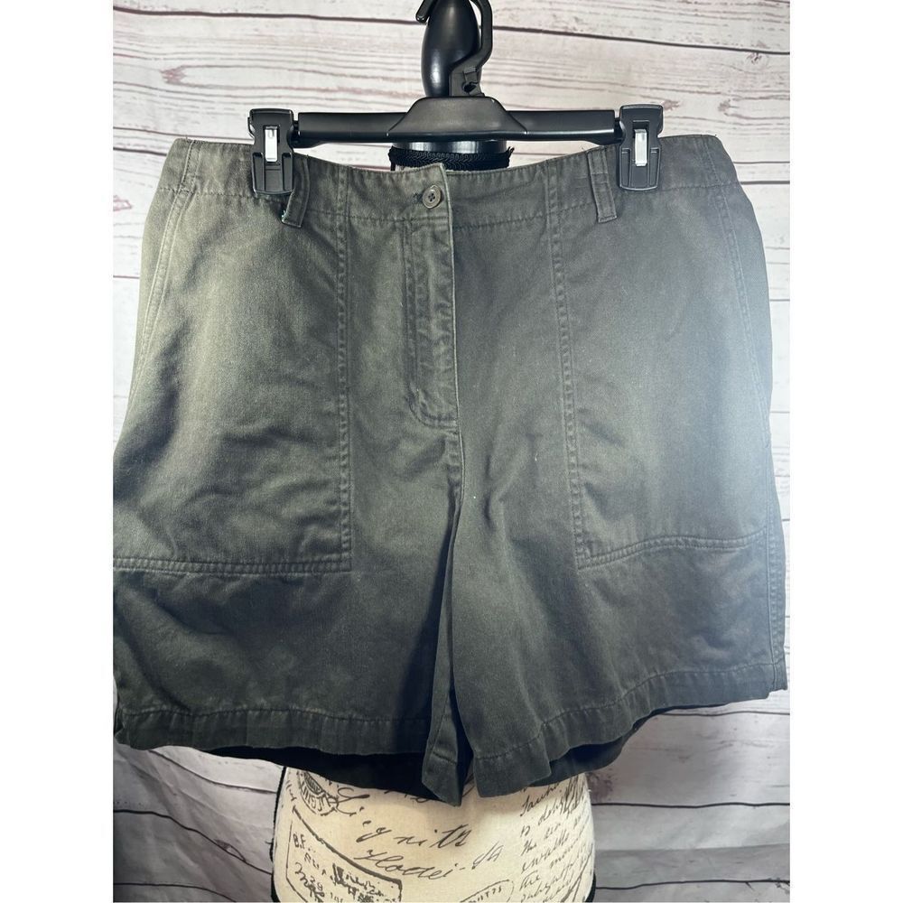 Jones New York Signature Olive Green Cotton Casual Shorts Size‎ 12